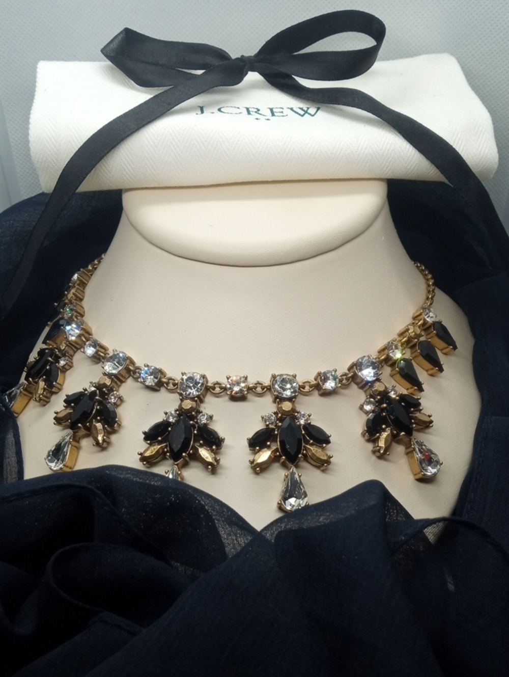 J.CREW RHINESTONE STATEMENT NECKLACE